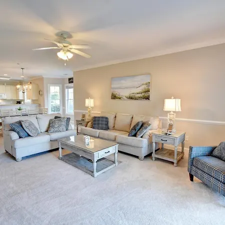 4851 Luster Leaf Cir Unit 101, Magnolia Pointe Condo